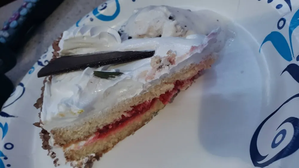 Strewberry Cake
